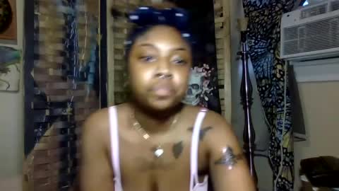 Snapshot of cocochanel197941 chatting on September 13, 2025, 1:05 am chanel online show from September 13, 2025, 1:05 am