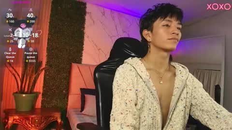 Snapshot of cococumps chatting on May 11, 2026, 11:49 am COCO online show from May 11, 2026, 11:49 am