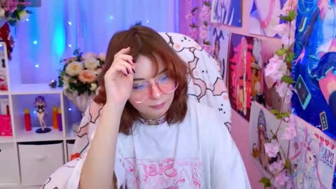 Mia online show from January 9, 2026, 3:15 pm