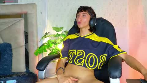 Lisandro T. online show from February 10, 2026, 9:08 pm