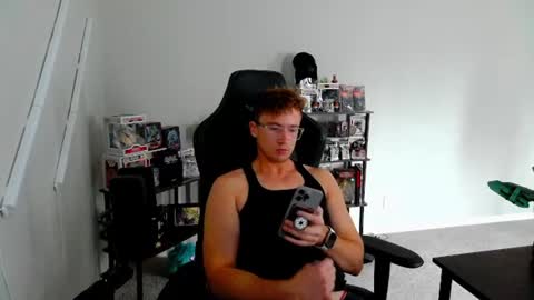 Snapshot of codyt1016 chatting on October 10, 2025, 5:01 pm codyt1016 online show from October 10, 2025, 5:01 pm