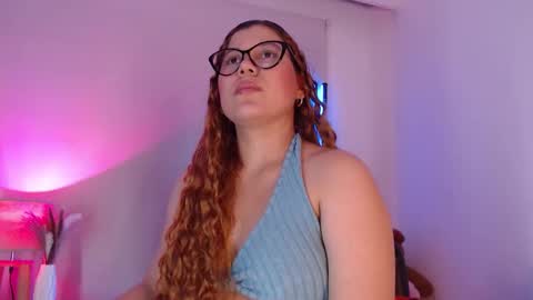 Snapshot of cofee_dreams chatting on November 24, 2025, 7:02 pm Coffee Dreams online show from November 24, 2025, 7:02 pm