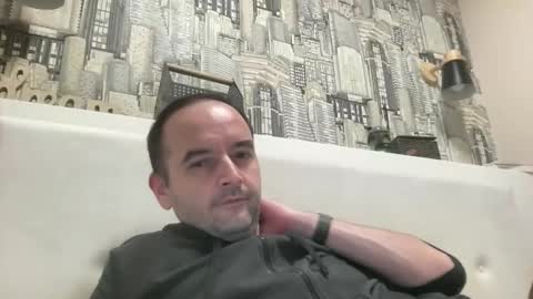 colambus555 online show from November 22, 2025, 9:14 pm