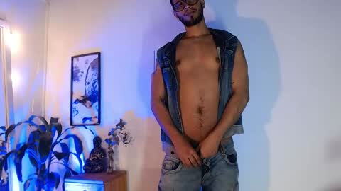 Snapshot of colby_smit chatting on May 13, 2026, 6:38 pm Colby online show from May 13, 2026, 6:38 pm