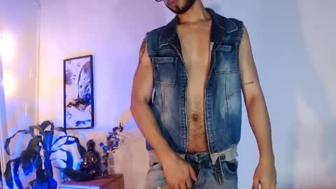 Snapshot of colby_smit chatting on May 14, 2026, 7:09 pm Colby online show from May 14, 2026, 7:09 pm