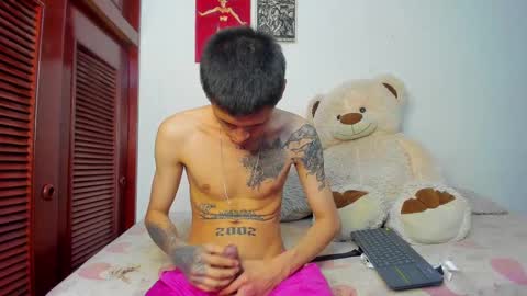 Snapshot of cold_snow13 chatting on October 6, 2025, 8:45 am cold_snow13 online show from October 6, 2025, 8:45 am