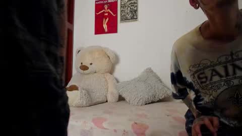 Snapshot of cold_snow13 chatting on October 9, 2025, 10:13 am cold_snow13 online show from October 9, 2025, 10:13 am