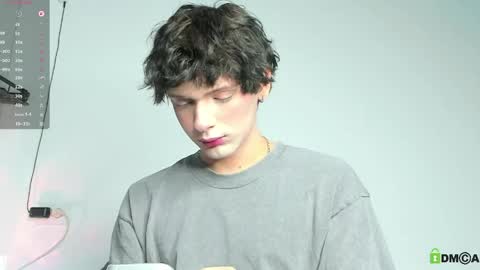 Snapshot of colestorm_ chatting on April 19, 2026, 12:43 am COLE - ig online show from April 19, 2026, 12:43 am