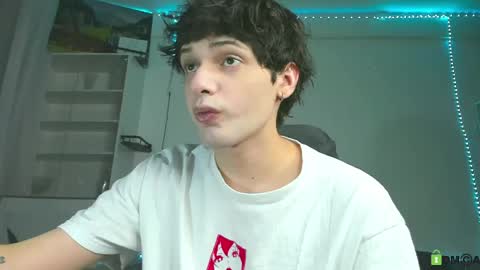 Snapshot of colestorm_ chatting on April 29, 2026, 11:55 pm COLE - ig online show from April 29, 2026, 11:55 pm