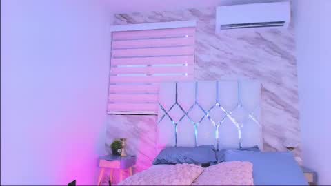 Snapshot of colett_hall chatting on May 6, 2026, 1:05 pm colett online show from May 6, 2026, 1:05 pm