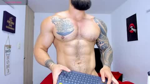 Snapshot of college_muscle_ass chatting on June 24, 2026, 9:19 am college_muscle_ass online show from June 24, 2026, 9:19 am