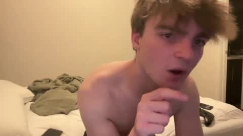 Snapshot of collegegay214 chatting on August 8, 2026, 5:31 am collegegay214 online show from August 8, 2026, 5:31 am
