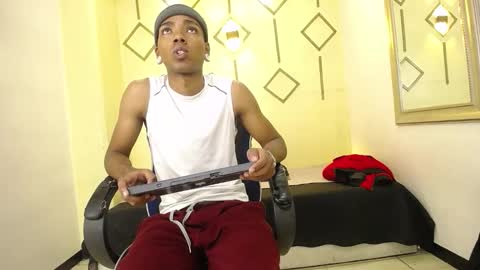 CollemanStone online show from November 21, 2025, 4:55 am