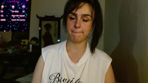 Collette online show from September 17, 2025, 6:37 am