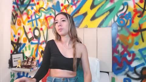 valentina online show from March 31, 2026, 11:43 am