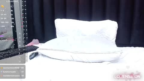 Snapshot of colombia_mommy_ chatting on December 30, 2024, 3:13 pm  GRETCHEN  online show from December 30, 2024, 3:13 pm