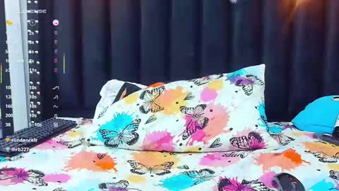 Snapshot of colombia_mommy_ chatting on February 17, 2025, 3:42 pm  GRETCHEN  online show from February 17, 2025, 3:42 pm