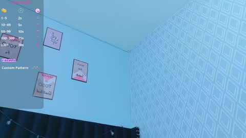 Snapshot of colombia_mommy_ chatting on September 17, 2025, 12:40 pm  GRETCHEN  online show from September 17, 2025, 12:40 pm