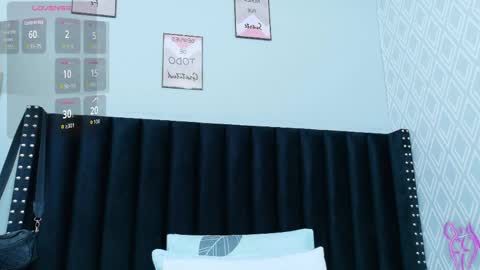  GRETCHEN  online show from April 11, 2026, 12:20 pm