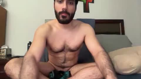 Snapshot of colombianstud94 chatting on March 29, 2026, 10:04 am colombianstud94 online show from March 29, 2026, 10:04 am