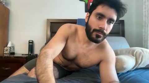Snapshot of colombianstud94 chatting on April 5, 2026, 11:13 pm colombianstud94 online show from April 5, 2026, 11:13 pm