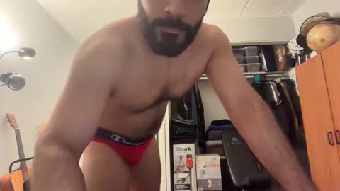 Snapshot of colombianstud94 chatting on May 5, 2026, 11:29 am colombianstud94 online show from May 5, 2026, 11:29 am
