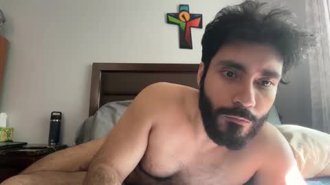 Snapshot of colombianstud94 chatting on May 7, 2026, 12:21 pm colombianstud94 online show from May 7, 2026, 12:21 pm