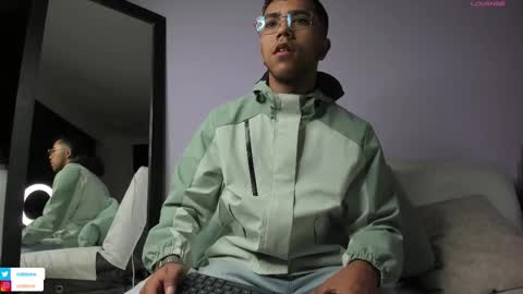 colstorw_ online show from October 1, 2025, 10:32 am