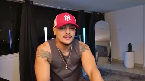 Snapshot of colton_mars chatting on December 16, 2025, 7:13 am Jhoan online show from December 16, 2025, 7:13 am