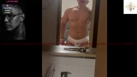 Snapshot of coltonmassif_ chatting on April 22, 2026, 10:06 am coltonmassif_ online show from April 22, 2026, 10:06 am