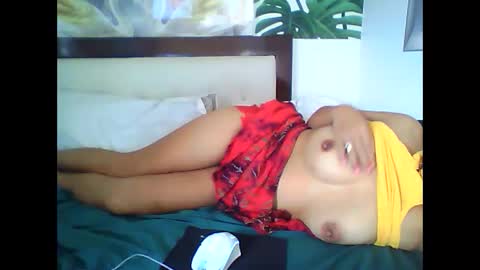 Snapshot of comeherebaby22 chatting on September 15, 2025, 11:05 pm Your Forever Baby online show from September 15, 2025, 11:05 pm