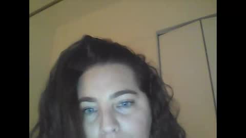 comein26 online show from May 15, 2026, 4:19 am