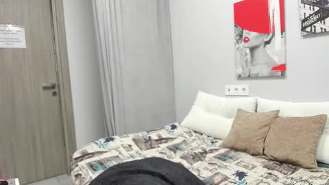 Snapshot of comely_camillla chatting on January 19, 2026, 1:20 am Camilla online show from January 19, 2026, 1:20 am