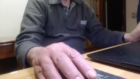 Snapshot of comemivuoi2 chatting on February 18, 2026, 5:03 am comemivuoi2 online show from February 18, 2026, 5:03 am