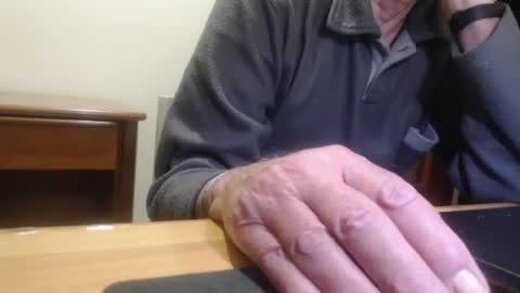 Snapshot of comemivuoi2 chatting on February 22, 2026, 4:24 am comemivuoi2 online show from February 22, 2026, 4:24 am