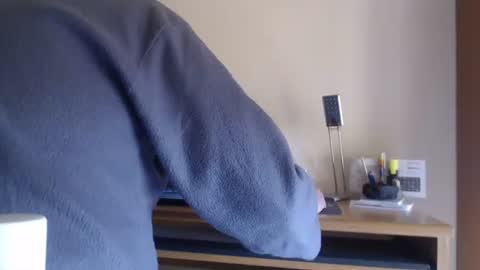 Snapshot of comemivuoi2 chatting on February 26, 2026, 7:29 am comemivuoi2 online show from February 26, 2026, 7:29 am