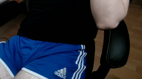 Snapshot of commanderchip chatting on January 19, 2025, 8:29 am commanderchip online show from January 19, 2025, 8:29 am