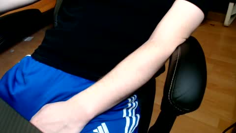 Snapshot of commanderchip chatting on February 15, 2025, 3:06 pm commanderchip online show from February 15, 2025, 3:06 pm