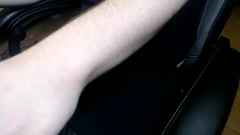 Snapshot of commanderchip chatting on February 28, 2025, 4:20 pm commanderchip online show from February 28, 2025, 4:20 pm