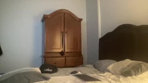 Snapshot of concentralized chatting on February 10, 2025, 12:08 am Matt online show from February 10, 2025, 12:08 am