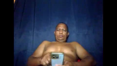 Miguel online show from January 17, 2026, 6:51 am