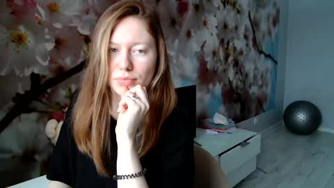 Snapshot of connie_daw chatting on January 19, 2025, 9:33 am Connie Daw online show from January 19, 2025, 9:33 am