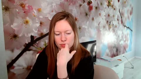 Snapshot of connie_daw chatting on January 22, 2025, 7:25 am Connie Daw online show from January 22, 2025, 7:25 am