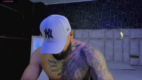 rusfegui online show from January 28, 2025, 11:50 pm