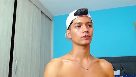 Snapshot of connor_garrett chatting on January 31, 2025, 12:06 am Connor online show from January 31, 2025, 12:06 am