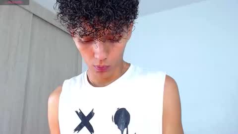 Snapshot of connor_garrett chatting on November 22, 2025, 1:37 am Connor online show from November 22, 2025, 1:37 am