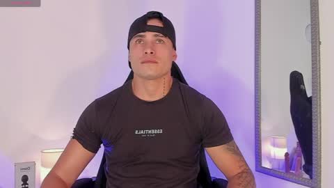 Connor Smith online show from May 14, 2026, 1:23 am