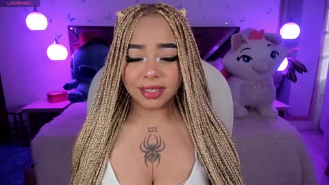 Snapshot of conny_curly chatting on January 26, 2025, 1:25 pm Conny online show from January 26, 2025, 1:25 pm