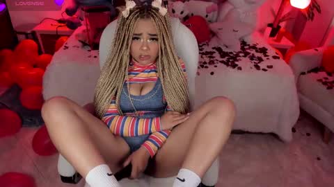 Snapshot of conny_curly chatting on February 11, 2025, 1:41 pm Conny online show from February 11, 2025, 1:41 pm