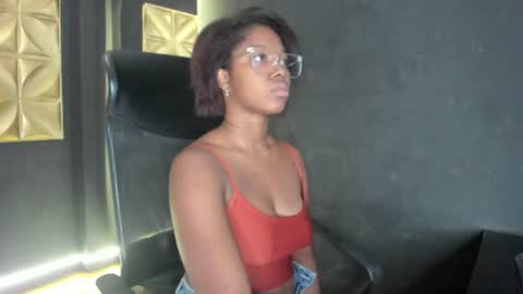 Snapshot of connywellss chatting on June 30, 2026, 7:04 pm Nilo Solem online show from June 30, 2026, 7:04 pm
